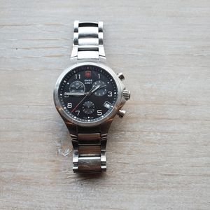 Stainless steel Victorinox Swiss army men's watch